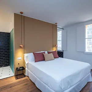 Divina Boutique - Adults Only Hotel